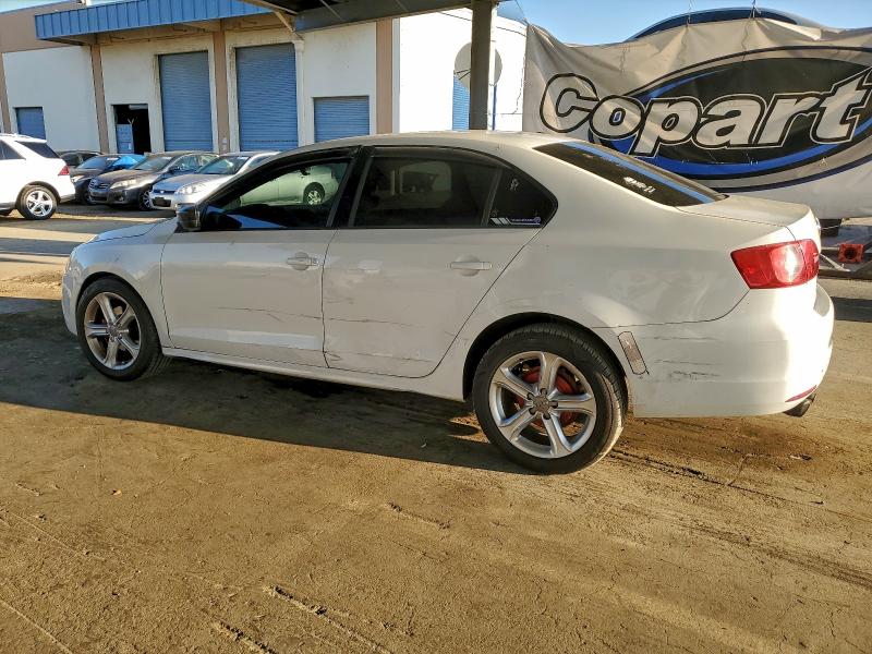 Photo 2 from auction – 2011 VOLKSWAGEN JETTA BASE with VIN 3VW2K7AJ4BM305582