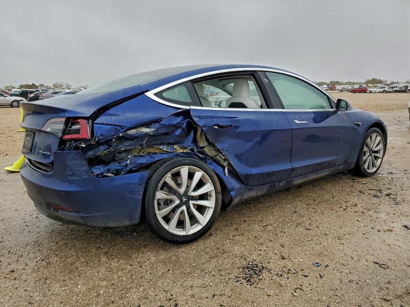 Photo 3 from auction – 2020 TESLA MODEL 3 with VIN 5YJ3E1EB9LF535364