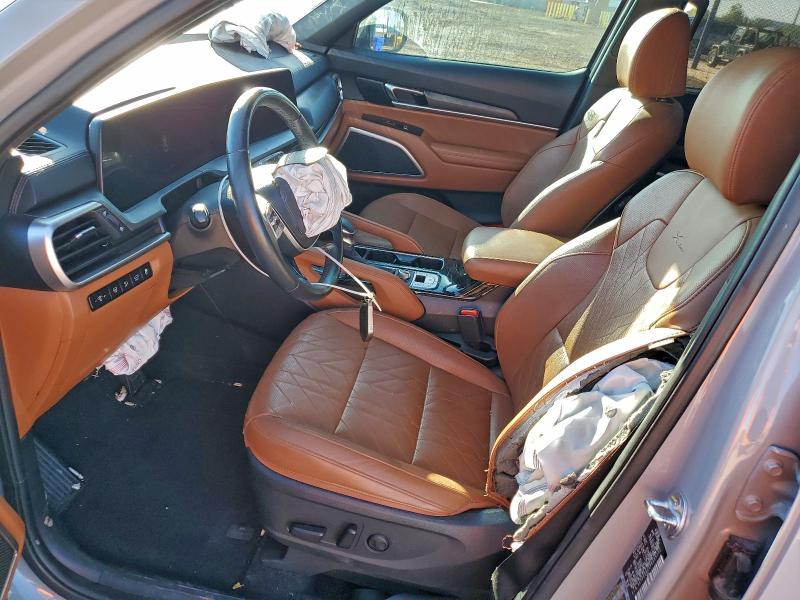 Photo 7 from auction – 2023 KIA TELLURIDE with VIN 5XYP3DGCXPG359132
