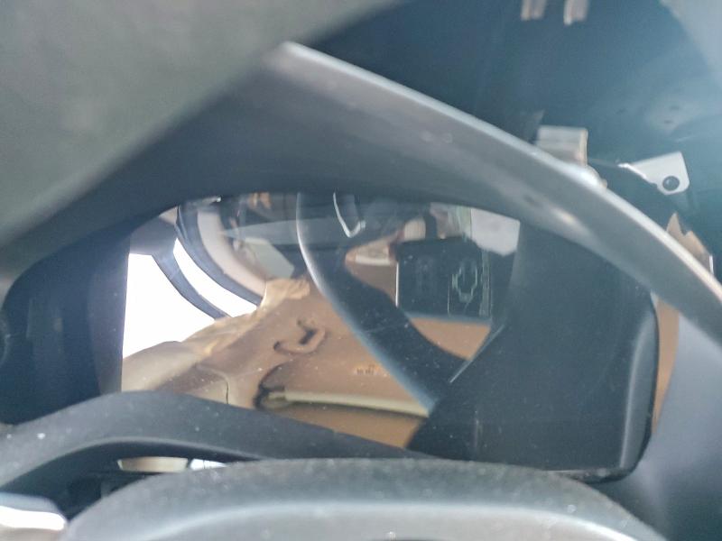 Photo 9 from auction – 2022 HONDA INSIGHT EX with VIN 19XZE4F55NE014865