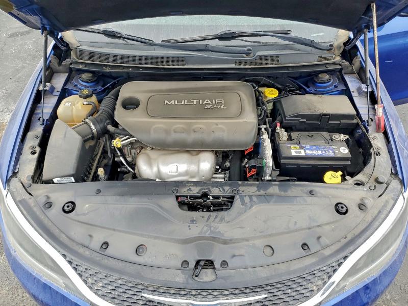 Photo 11 from auction – 2015 CHRYSLER 200 with VIN 1C3CCCABXFN599981