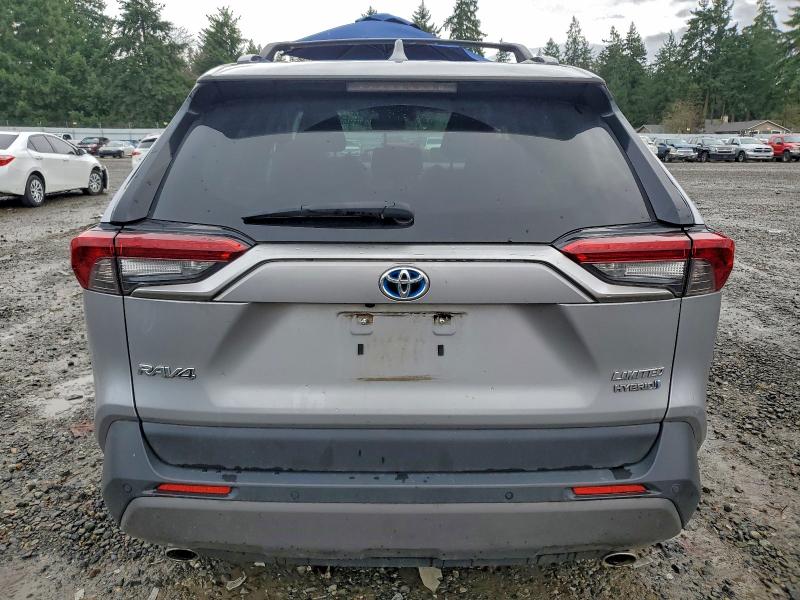 Photo 6 from auction – 2019 TOYOTA RAV4 LIMIT with VIN JTMDWRFV0KD519939