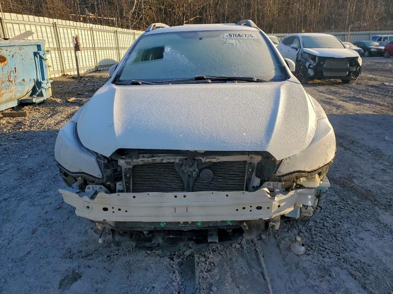 Photo 5 from auction – 2016 SUBARU CROSSTREK with VIN JF2GPAKC8G8234343