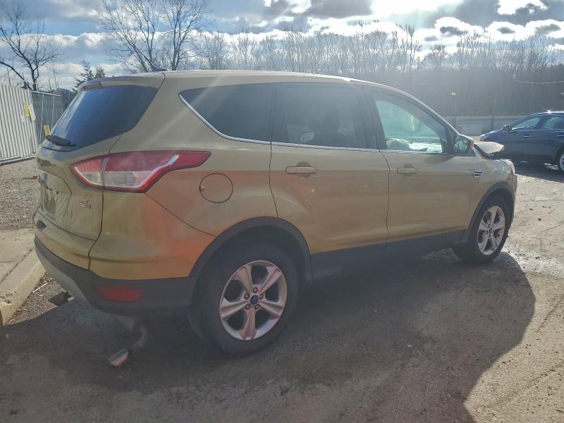 Photo 3 from auction – 2014 FORD ESCAPE SE with VIN 1FMCU9GX5EUC18651