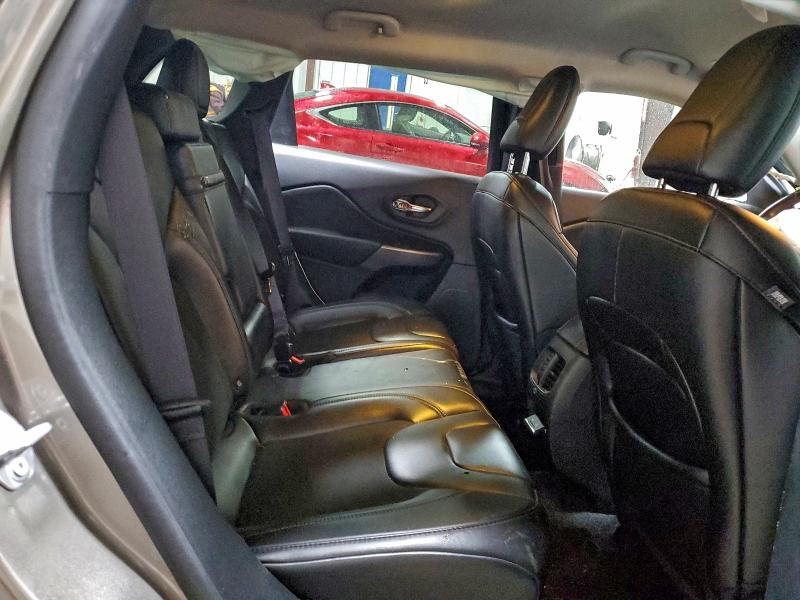 Photo 11 from auction – 2019 JEEP CHEROKEE L with VIN 1C4PJMLBXKD212805