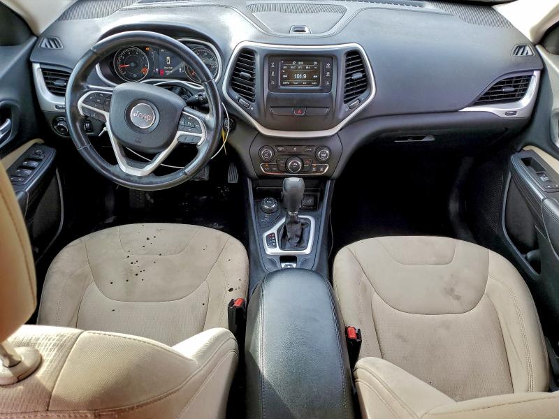 Photo 8 from auction – 2015 JEEP CHEROKEE with VIN 1C4PJMCB6FW726399