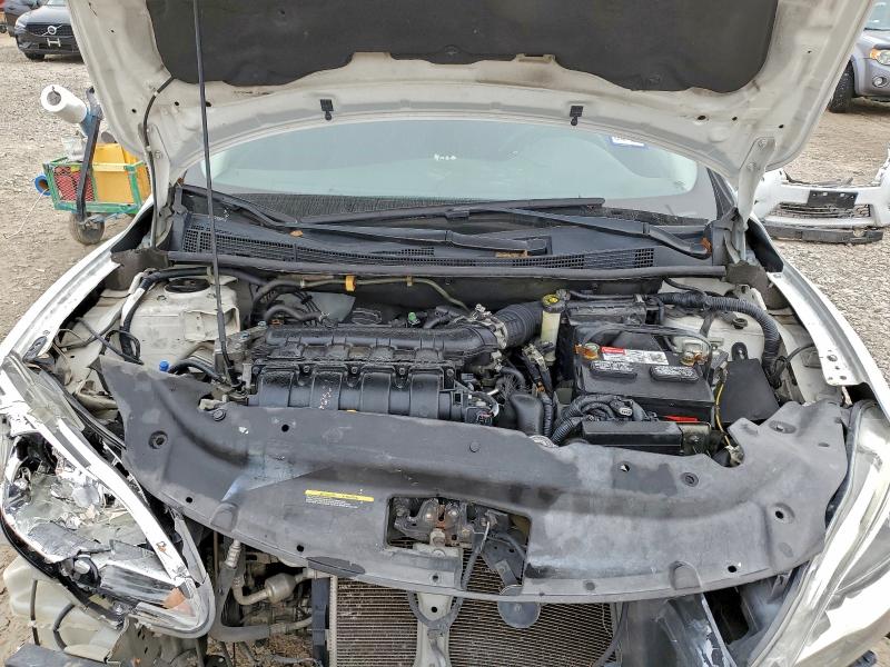 Photo 11 from auction – 2015 NISSAN SENTRA S with VIN 3N1AB7AP2FY232801