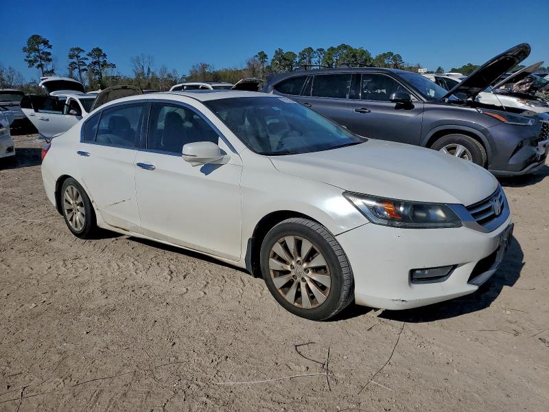 Photo 4 from auction – 2015 HONDA ACCORD EX with VIN 1HGCR2F78FA168038