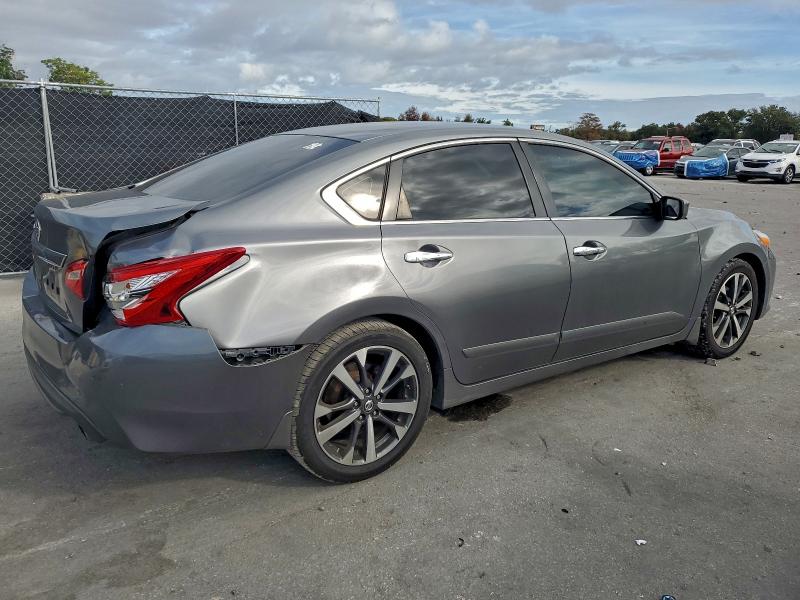 Photo 3 from auction – 2016 NISSAN ALTIMA 2.5 with VIN 1N4AL3AP8GC210059