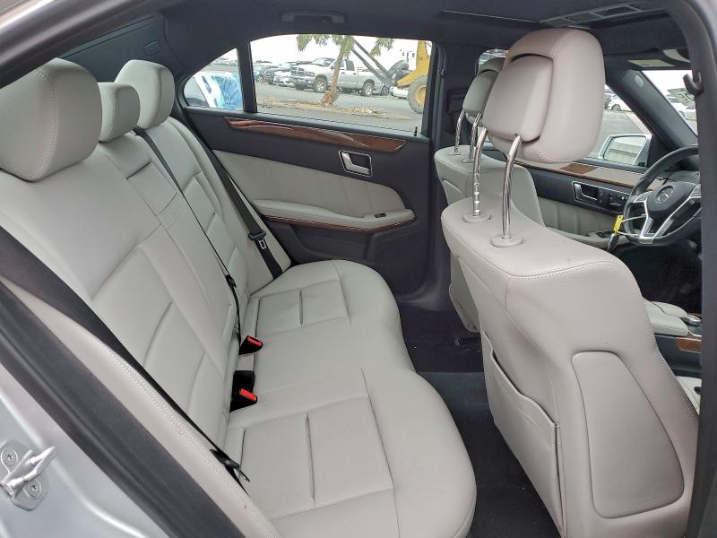 Photo 10 from auction – 2013 MERCEDES-BENZ E 350 with VIN WDDHF5KB7DA675217
