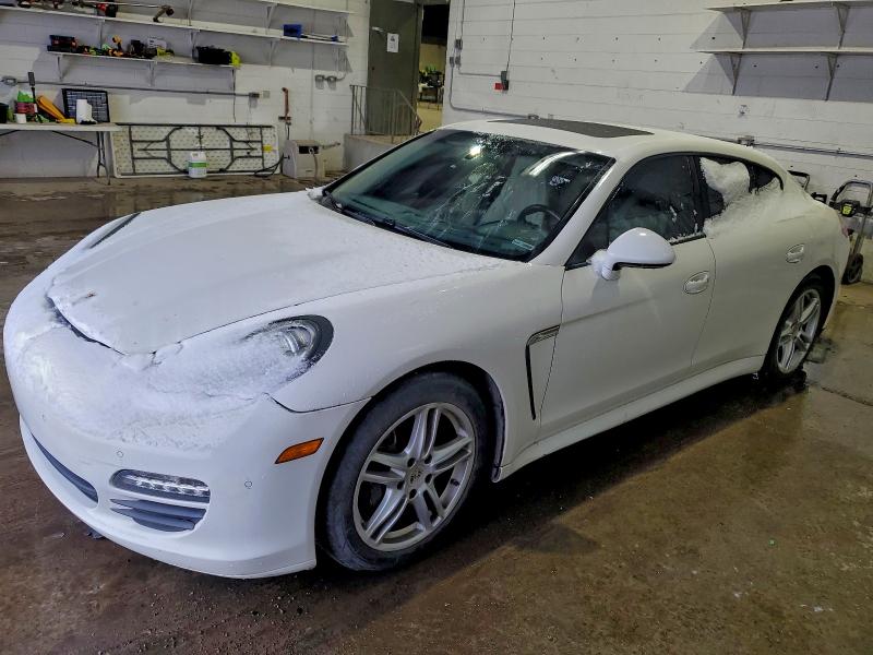 PORSCHE PANAMERA 2 2011 with VIN WP0AA2A72BL019384 - Photo from auction