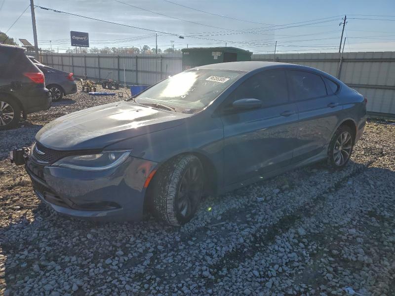 CHRYSLER 200 S 2015 with VIN 1C3CCCBB2FN658780 - Photo from auction