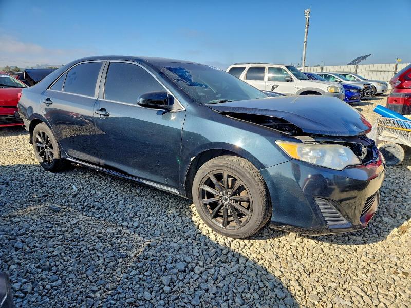 Photo 4 from auction – 2014 TOYOTA CAMRY L with VIN 4T4BF1FK1ER345092