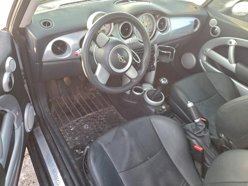 Photo 8 from auction – 2006 MINI COOPER with VIN WMWRC33586TK65597
