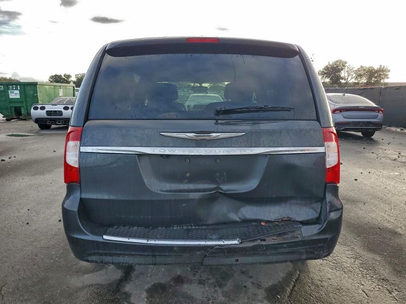 Photo 6 from auction – 2012 CHRYSLER TOWN & COU with VIN 2C4RC1BG1CR200314