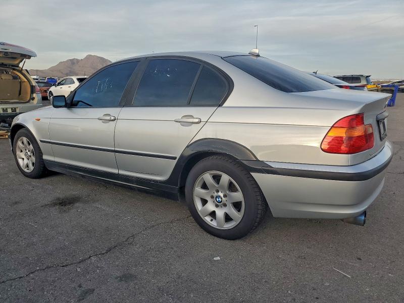 Photo 2 from auction – 2004 BMW 325 XI with VIN WBAEU33414PR07795