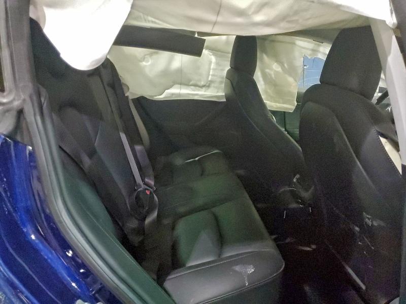 Photo 11 from auction – 2018 TESLA MODEL 3 with VIN 5YJ3E1EA1JF020962