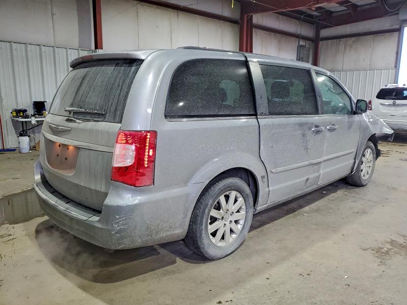 Photo 3 from auction – 2016 CHRYSLER TOWN & COU with VIN 2C4RC1BG7GR288596