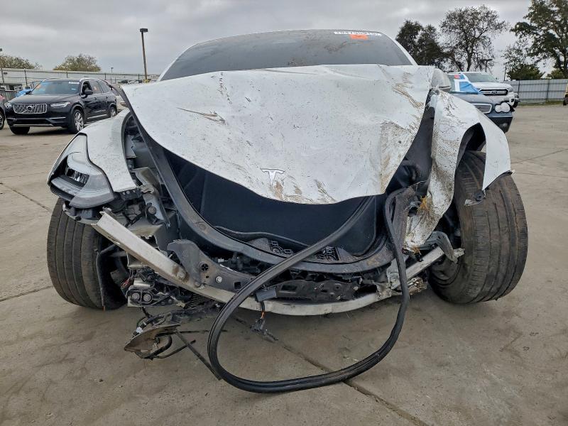 Photo 5 from auction – 2020 TESLA MODEL 3 with VIN 5YJ3E1EA0LF718093