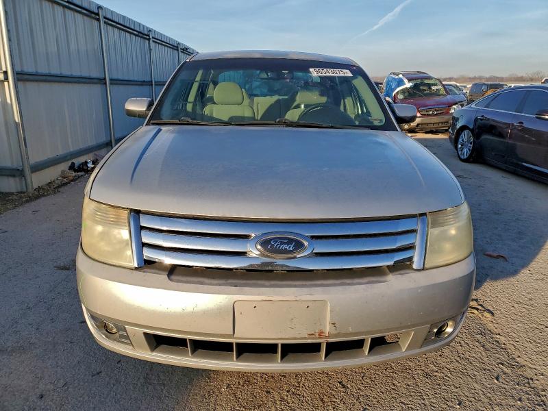 Photo 5 from auction – 2008 FORD TAURUS SEL with VIN 1FAHP24W28G112381