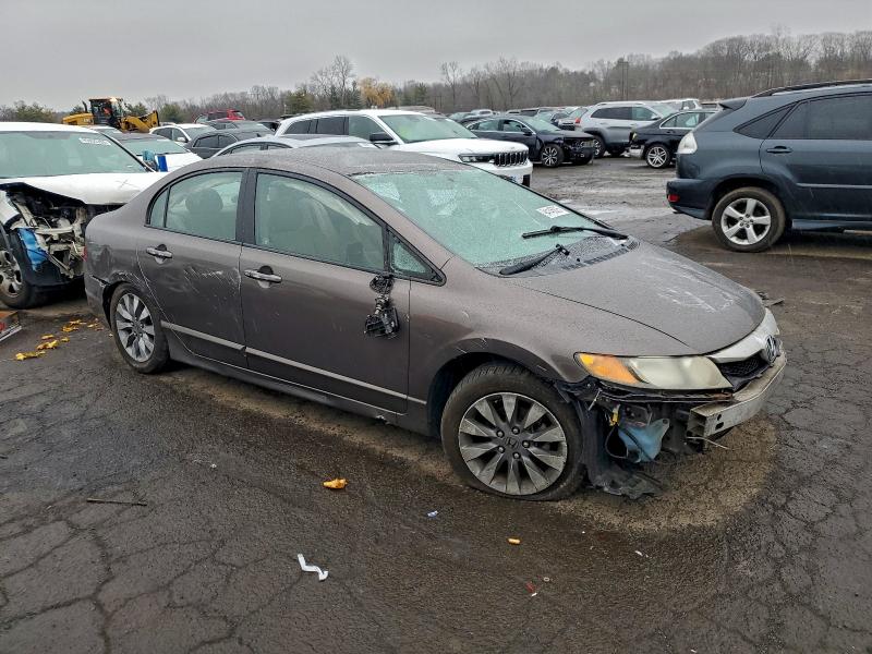 Photo 4 from auction – 2011 HONDA CIVIC LX with VIN 2HGFA1F54BH540788