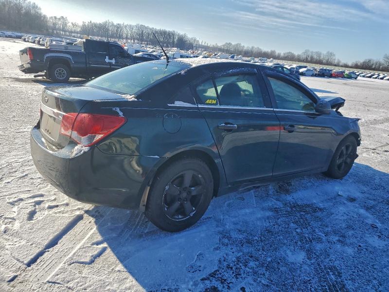 Photo 3 from auction – 2014 CHEVROLET CRUZE with VIN 1G1PC5SB4E7127987