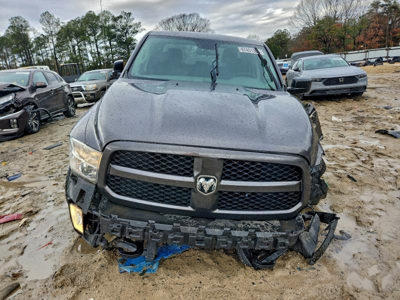 Photo 5 from auction – 2014 RAM 1500 ST with VIN 1C6RR6KT2ES323797
