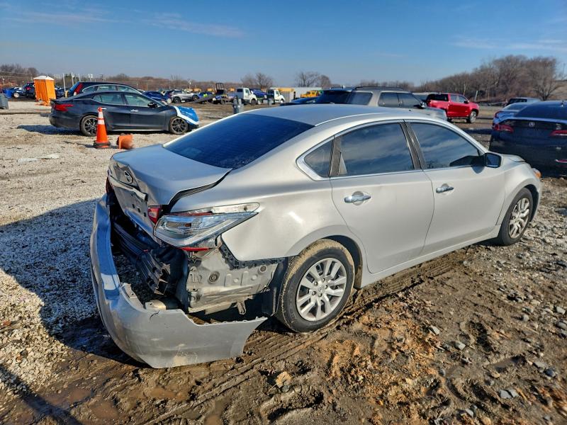 Photo 3 from auction – 2016 NISSAN ALTIMA with VIN 1N4AL3APXGN348593