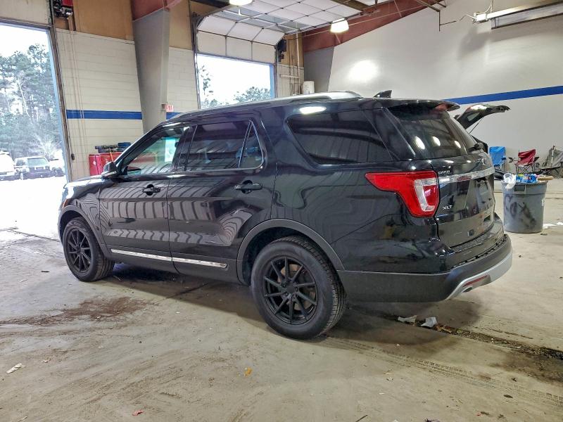 Photo 2 from auction – 2017 FORD EXPLORER X with VIN 1FM5K8D82HGB34232
