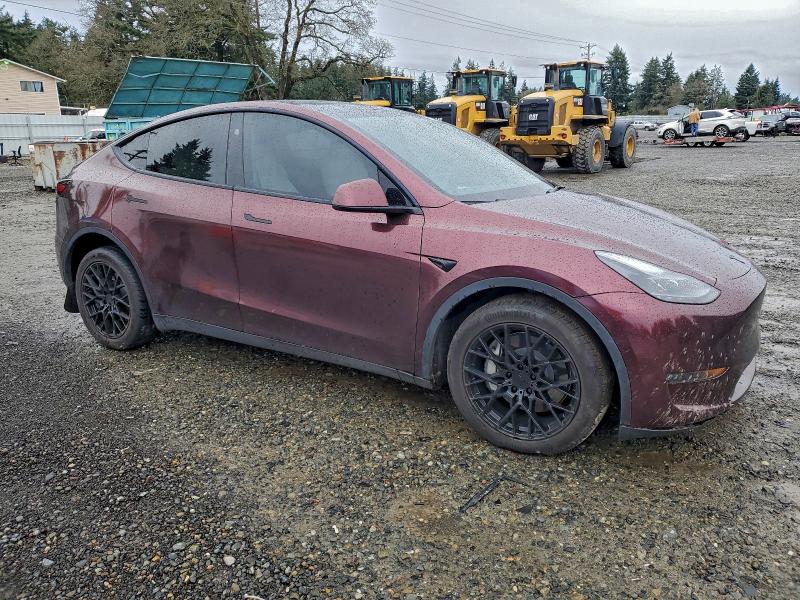 Photo 4 from auction – 2023 TESLA MODEL Y with VIN 7SAYGDEE2PF809394