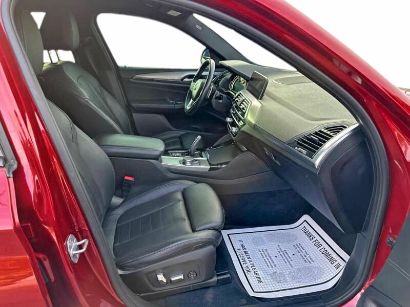 Photo 5 from auction – 2019 BMW X4 XDRIVE3 with VIN 5UXUJ3C50KLG52904