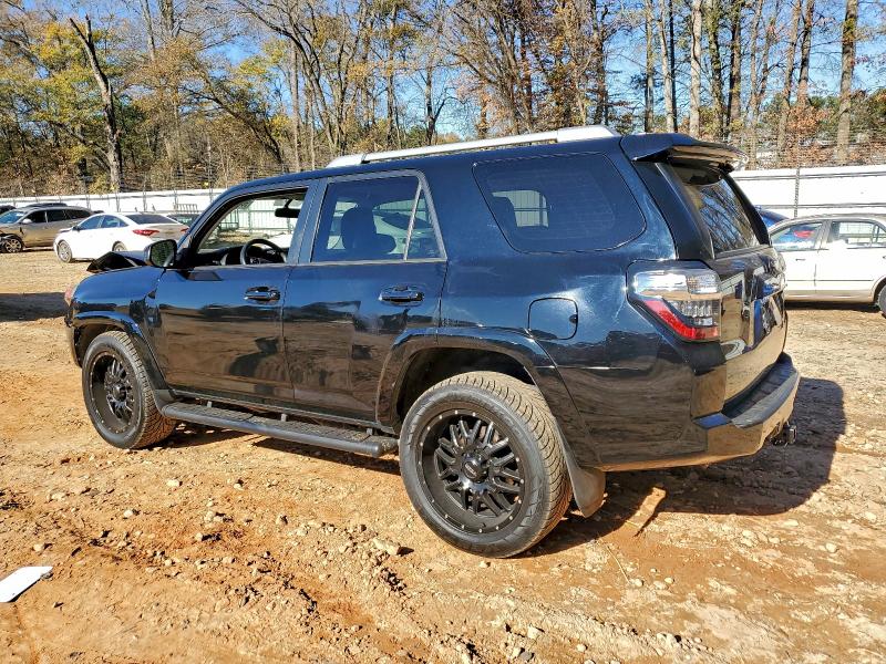 Photo 2 from auction – 2016 TOYOTA 4RUNNER with VIN JTEZU5JR6G5139175