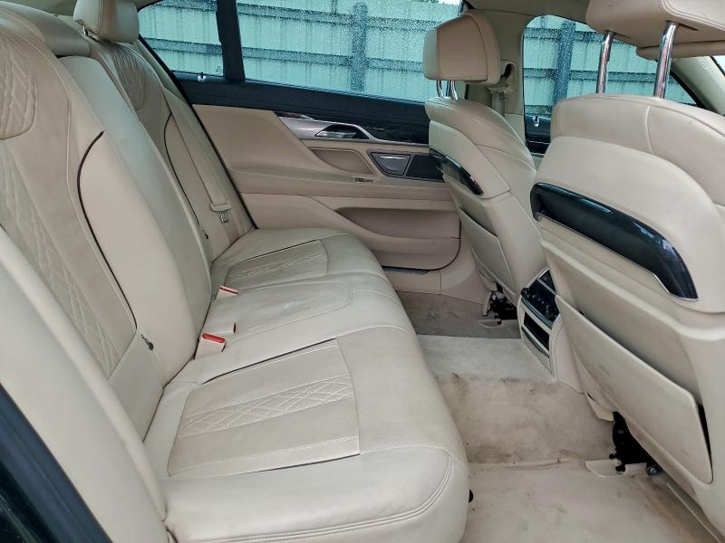 Photo 10 from auction – 2016 BMW 740 I with VIN WBA7E2C51GG738729