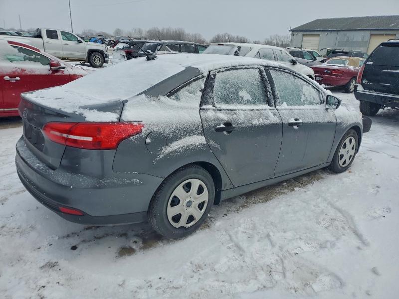 Photo 3 from auction – 2018 FORD FOCUS S with VIN 1FADP3E27JL321273