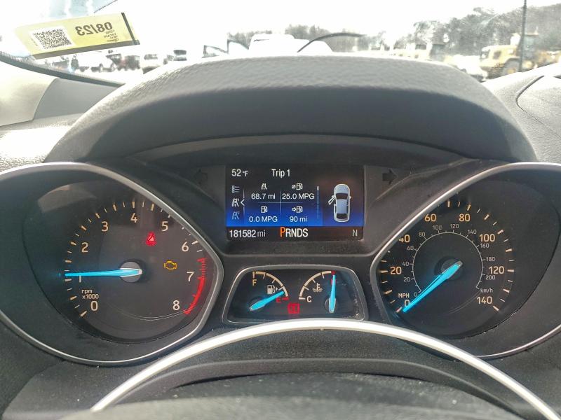 Photo 9 from auction – 2017 FORD ESCAPE SE with VIN 1FMCU9GD8HUC05662