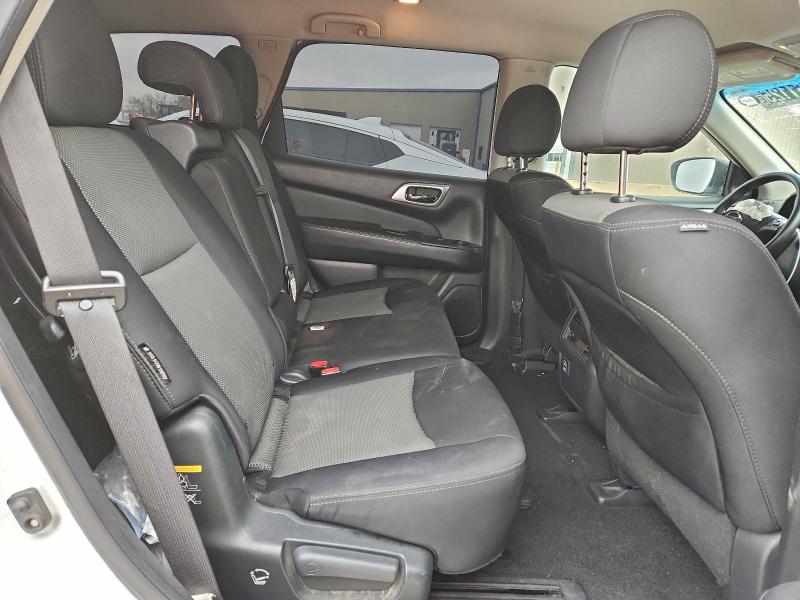 Photo 11 from auction – 2018 NISSAN PATHFINDER with VIN 5N1DR2MN8JC643247