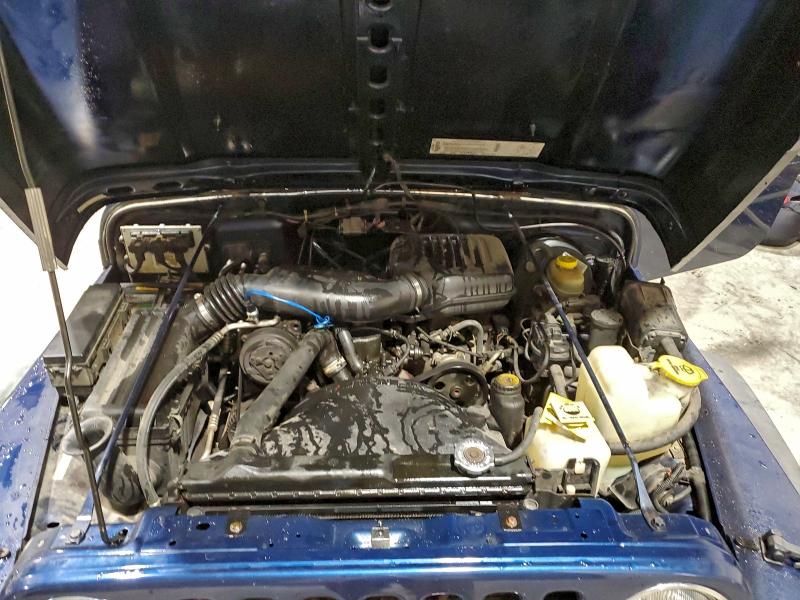 Photo 11 from auction – 2002 JEEP WRANGLER / with VIN 1J4FA29P02P758332
