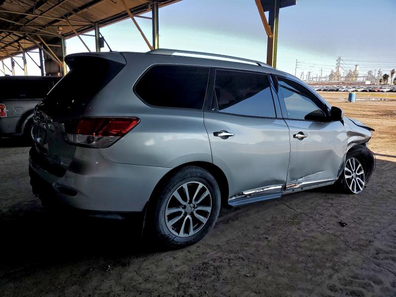 Photo 3 from auction – 2015 NISSAN PATHFINDER with VIN 5N1AR2MN7FC633397