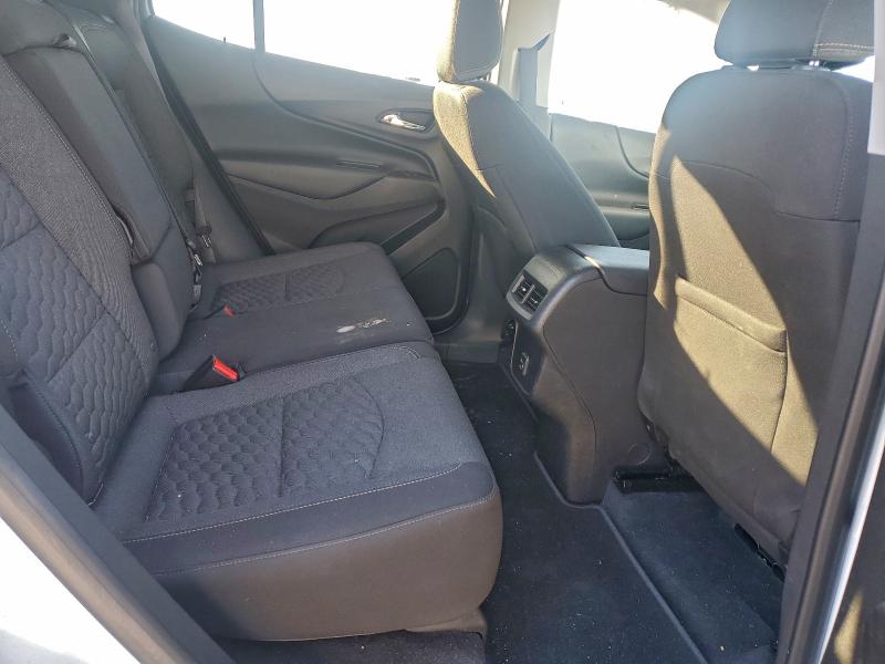 Photo 11 from auction – 2019 CHEVROLET EQUINOX LT with VIN 3GNAXJEV3KS649563