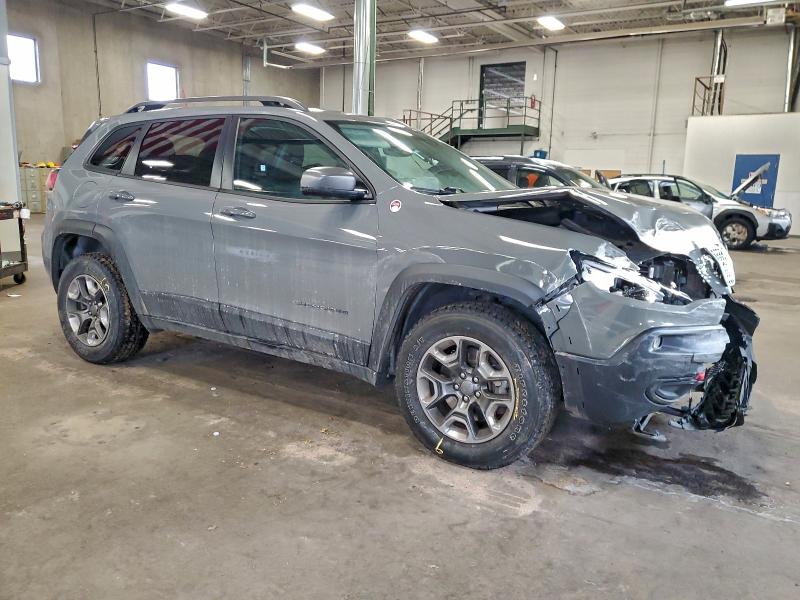 Photo 4 from auction – 2019 JEEP CHEROKEE T with VIN 1C4PJMBX0KD399534
