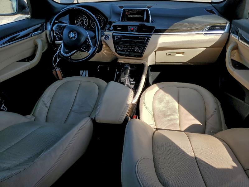 Photo 8 from auction – 2017 BMW X1 XDRIVE2 with VIN WBXHT3Z34H4A57420