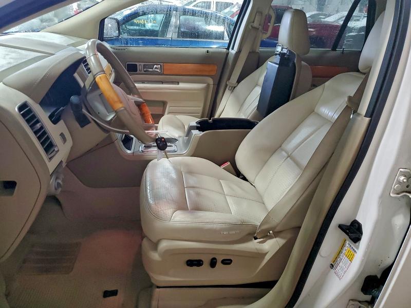 Photo 7 from auction – 2007 LINCOLN MKX with VIN 2LMDU68C37BJ30435