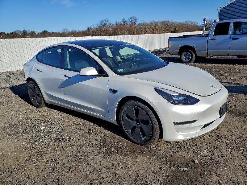 Photo 4 from auction – 2022 TESLA MODEL 3 with VIN 5YJ3E1EB7NF113404