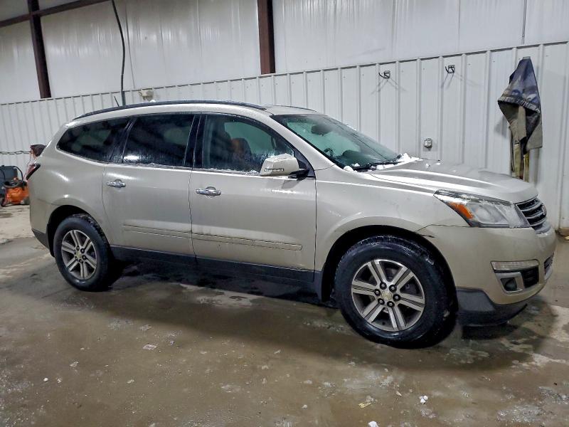 Photo 4 from auction – 2017 CHEVROLET TRAVERSE L with VIN 1GNKVGKD4HJ119217