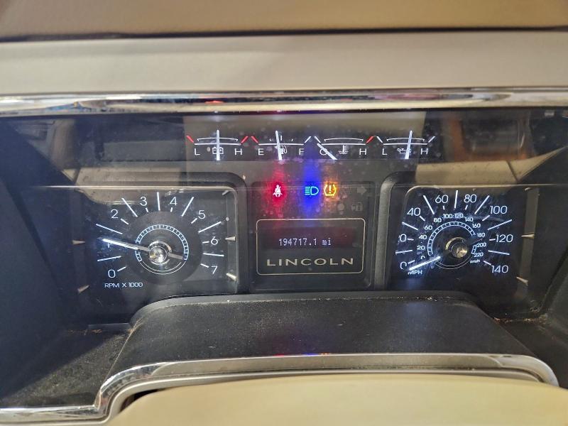 Photo 9 from auction – 2008 LINCOLN NAVIGATOR with VIN 5LMFL28588LJ12237