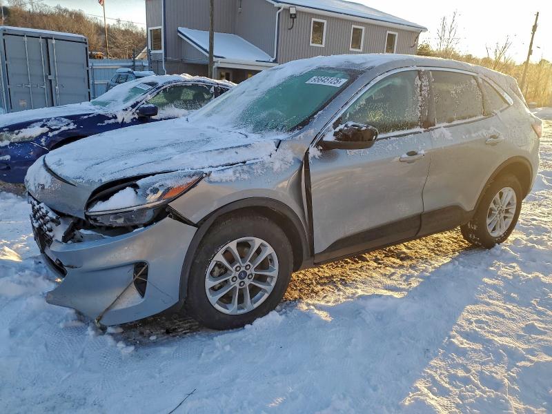 FORD ESCAPE SE 2021 with VIN 1FMCU9BZ9MUA58555 - Photo from auction