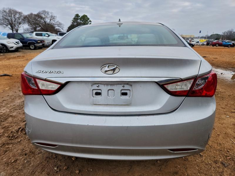 Photo 6 from auction – 2013 HYUNDAI SONATA GLS with VIN 5NPEB4AC6DH585644