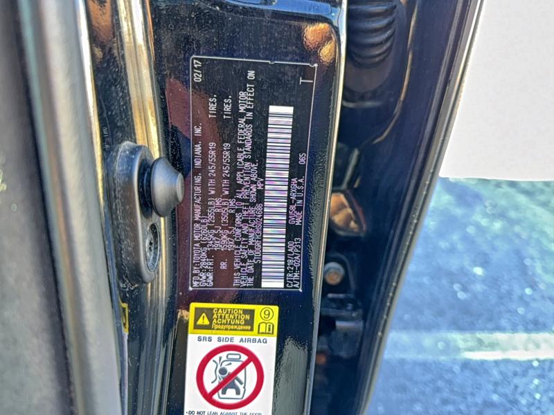 Photo 10 from auction – 2017 TOYOTA HIGHLANDER with VIN 5TDDGRFH3HS024686