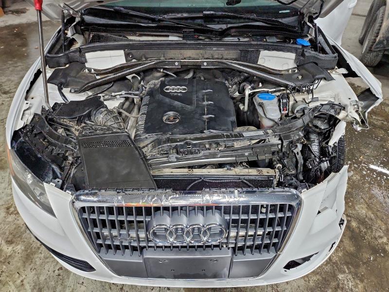 Photo 12 from auction – 2011 AUDI Q5 PREMIUM with VIN WA1LFAFP6BA113190
