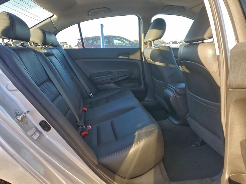 Photo 10 from auction – 2012 HONDA ACCORD with VIN 1HGCP2F64CA019554